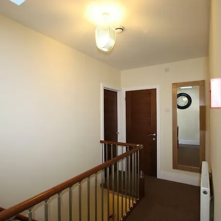 4 Bedroom Maisonette In Clifton 公寓 布里斯托